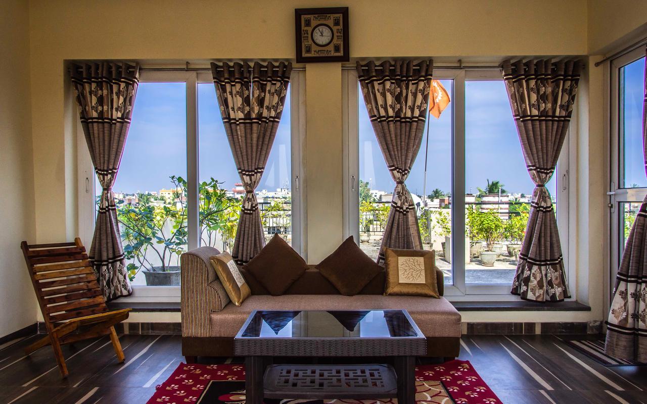 The Rooftop Cabana, A Homestay Бхубанешвара Экстерьер фото